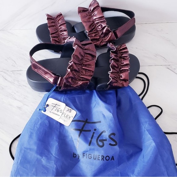 FIGS BY FIGUEROA Ruffle Sandal Adjustable Size 8 - Picture 1 of 16